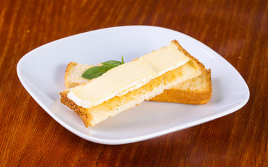 Sandwith with brie cheese