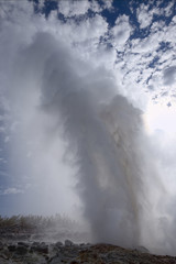 Major Eruption of Steamboat Geyser