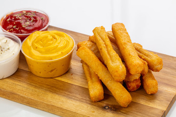 Chicken fingers with sauce