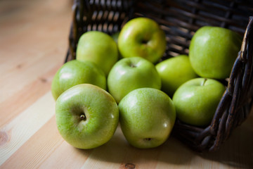A lot of green large apples