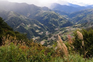 Naklejka premium Beautiful mountains and valleys in Qingjing, Taichung, Taiwan