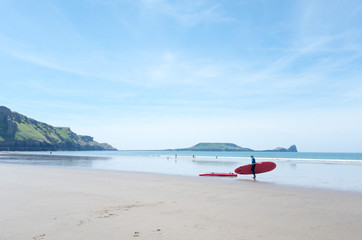 Obraz na płótnie Canvas kayak on the beach (rhossili bay, wales) 