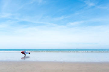kayak on the beach (rhossili bay, wales)
