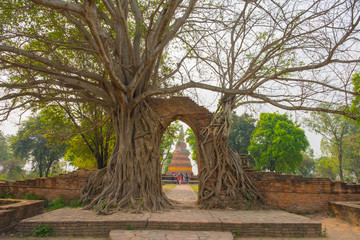 Wat Phra Ngam Old temple ,Gate of Time in Ayutthaya