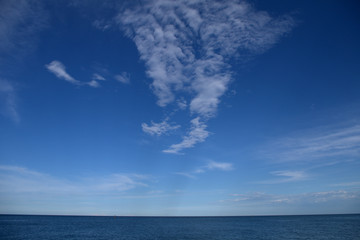 Naklejka na ściany i meble horizon,summer,sea,water,sky,cloud,white,blue,air