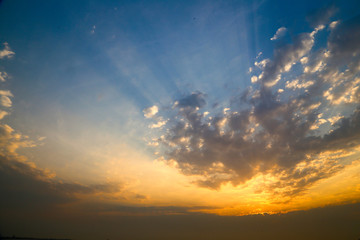 Atardecer en el rio Parana, Argentina Sud America