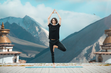 YOGA