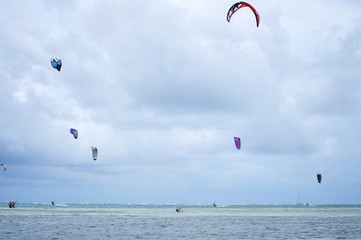 Kitesurfs à Bois Jolan Sainte Anne Guadeloupe
