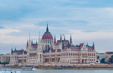 Parlament w Budapeszcie - obrazy, fototapety, plakaty