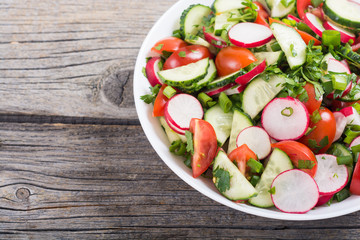 Salad with radish