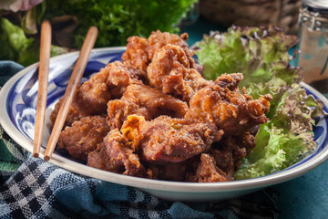 Crispy chicken karaage with lettuce