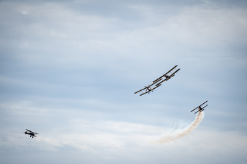 WWI biplanes in a dogfight