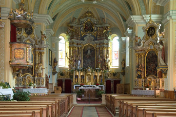 Fototapeta na wymiar Wallfahrtskirche Unser Frau im Schnalstal in Südtirol