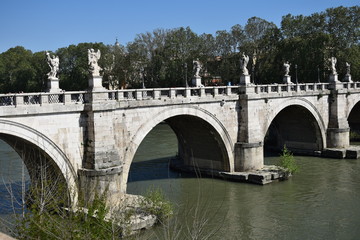 pont du château saint ange à Rome