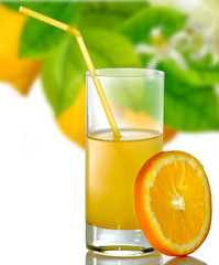 orange juice and orange closeup