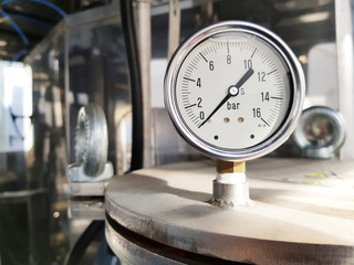 Man&ocirc;metro analogico de 0 a 16 Bar