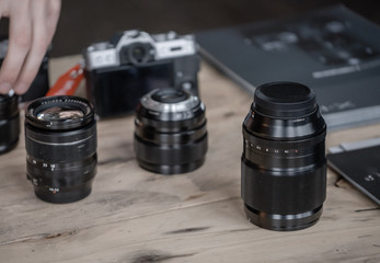 Lenses for mirrorless cameras