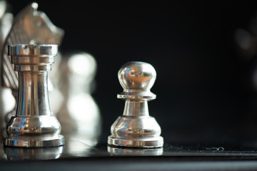 Obraz na płótnie Canvas chess game leader ship on bussiness