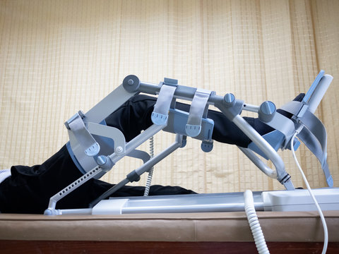 Knee CPM device ,Rehabilitation after knee surgery