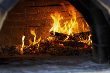 pizza, oven, cooked, wood-fired, burning wood, fireplace, italian, pizzeria, cooking, flame,