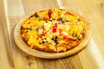 Vigetarian pizza with cheese