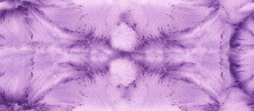 Seamless background pattern with  light purple tie dye painted in watercolor