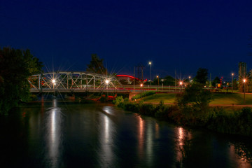 Fototapeta na wymiar Inglewood Bridge at Night