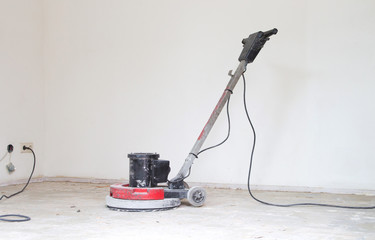 Concrete surface sanding machine © michaklootwijk