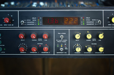 vintage effect processor © vectorass