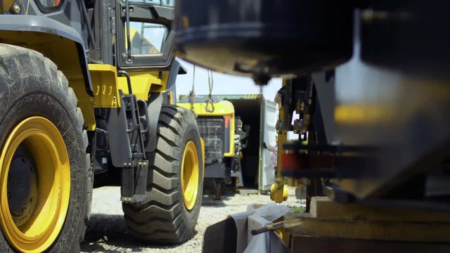 Tractor pull out the cargo from container