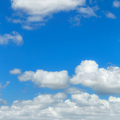 Obraz na płótnie Canvas Clouds in the blue sky, natural background
