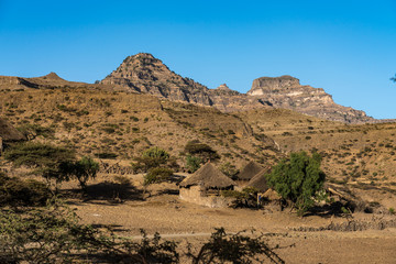 &Auml;thiopien - Landschaft bei Lalibela