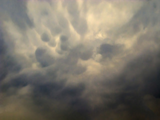 Obraz premium Ciemne chmury.