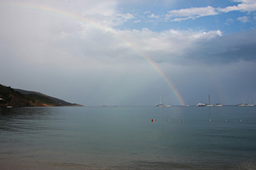 Doppio arcobaleno a Marina di Campo, Isola d'Elba, Italia