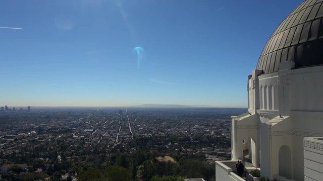 Panning Griffith Observatory to Los Angeles Basin