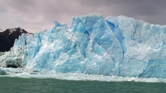 Beautiful Iceberg, Perito Moreno Glacier
