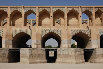 Photo sur Plexiglas Pont Khadjou Central part of a historic Khaju Bridge in Isfahan, Iran