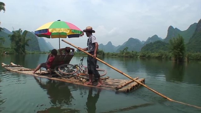 Relaxing Bamboo Boat Tour, China