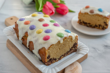 Kuchen mit weisser Glasur 