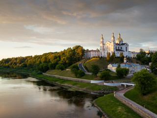 Fototapeta na wymiar The city of Vitebsk and the Dvina river at sunset
