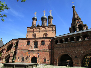 Fototapeta premium MOSCOW, RUSSIA , old red church