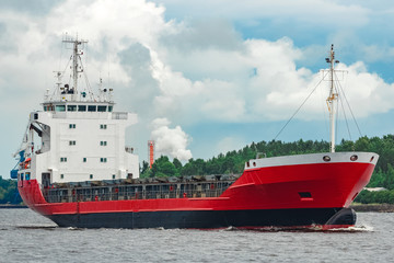 Fototapeta premium Red cargo ship