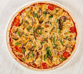 Pizza with chicken