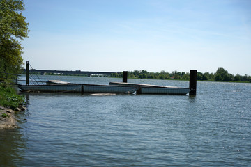 Obraz premium The Danube, here near Regensburg in Germany, is one of the oldest and most important European trade routes, combining different cultures 