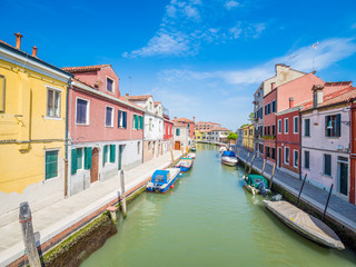 Obraz premium Venice, Italy - Among the canals of the island of Murano, famous for its artistic glass craftsmanship