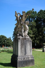 Statue in the Parc du Thabor