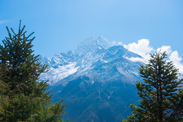 Beautiful snow defile mountain landscape, trekking route to the Everest Base Camp © Sunanta