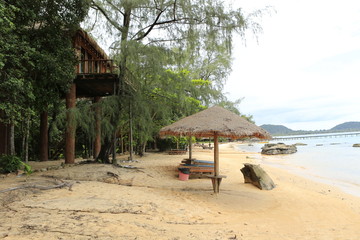 Paysage tropical de l'île de Koh Rong au Cambodge