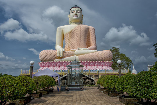Beautiful Temple in Sri Lanka