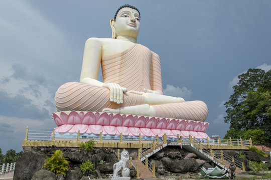 Beautiful Temple in Sri Lanka